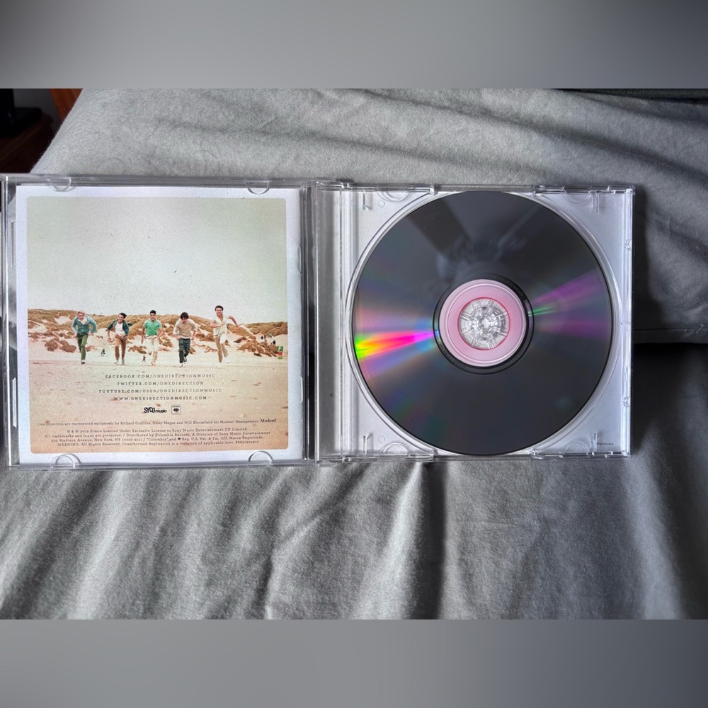 One Direction 'Up All Night' CD - Picture 4 of 4